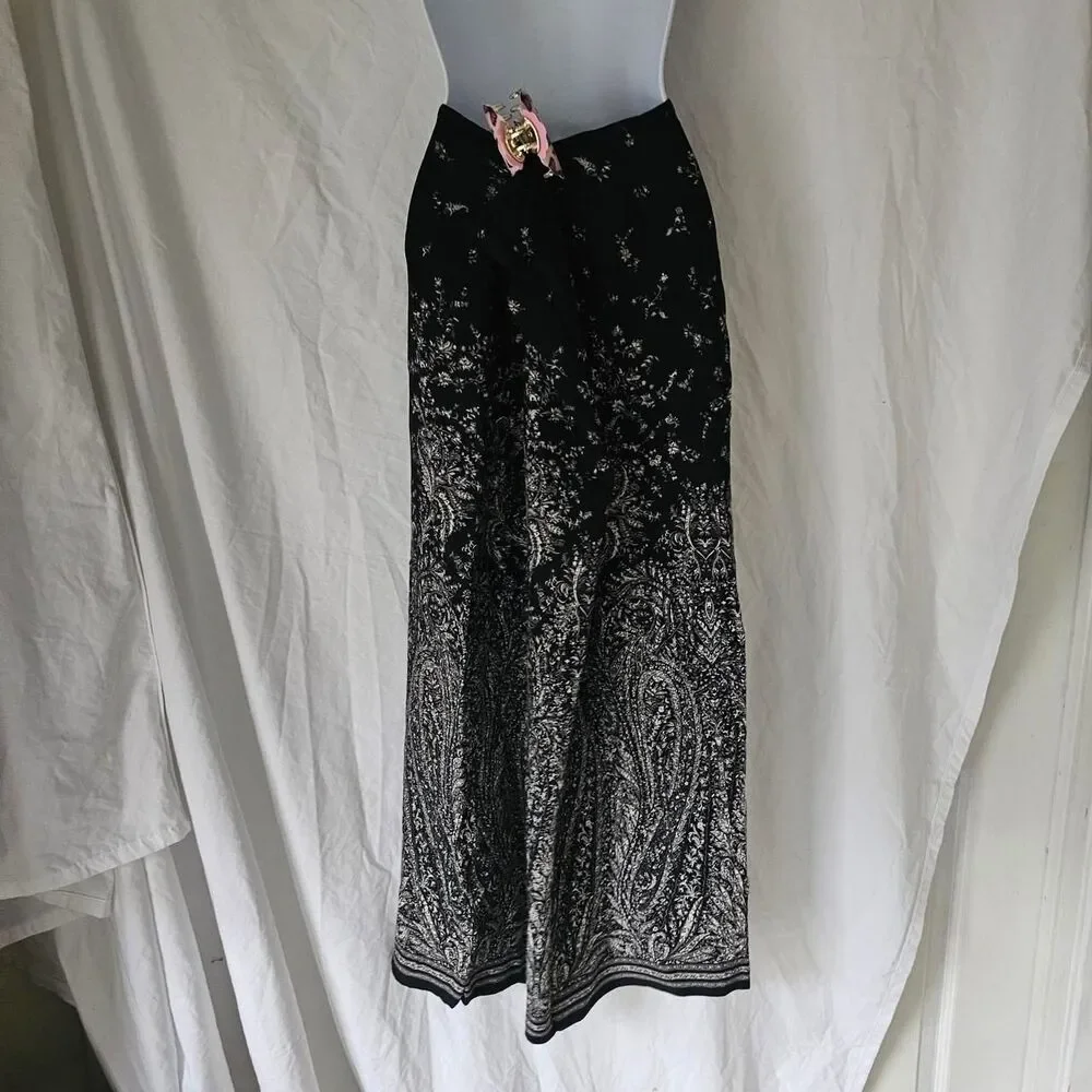 Liz-claiborne Women's Black and Grey Skirt